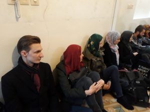 دانشجویان لائیک جمهوری چک در مرکز حجاب ریحانه النبی
