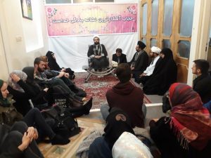 دانشجویان لائیک جمهوری چک در مرکز حجاب ریحانه النبی